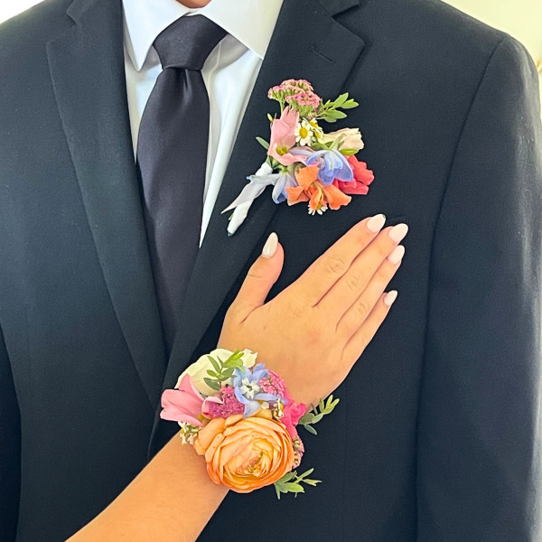 Corsage & Bout Set - Bright & Colofrul 